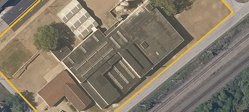 951 Wooster N Rd