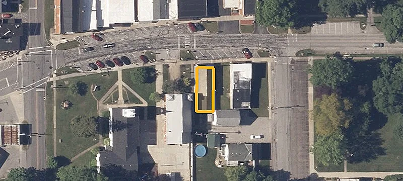 15 Main St