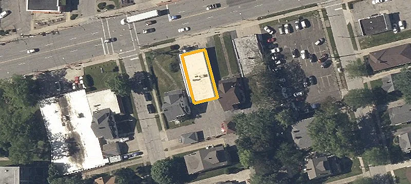 16113 Lorain Ave
