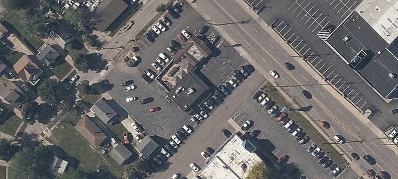 84 Broadway Ave