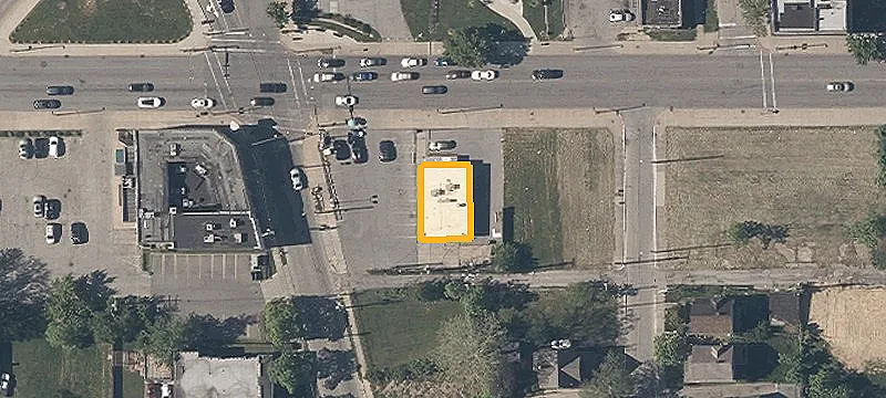 12304 Superior Ave