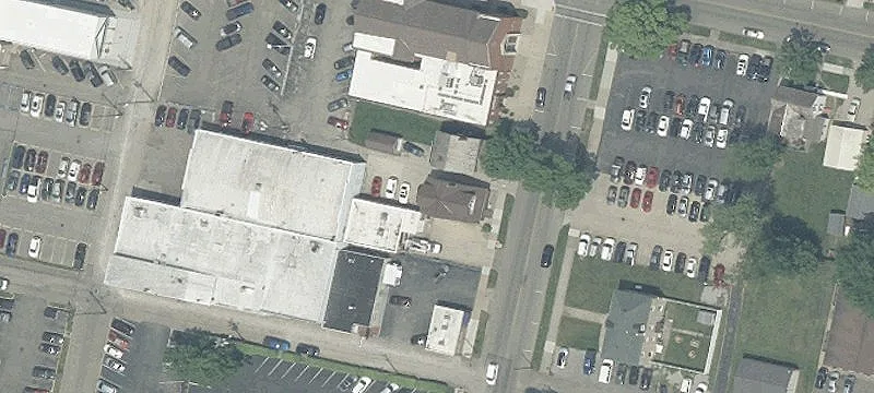 138 2nd NE St