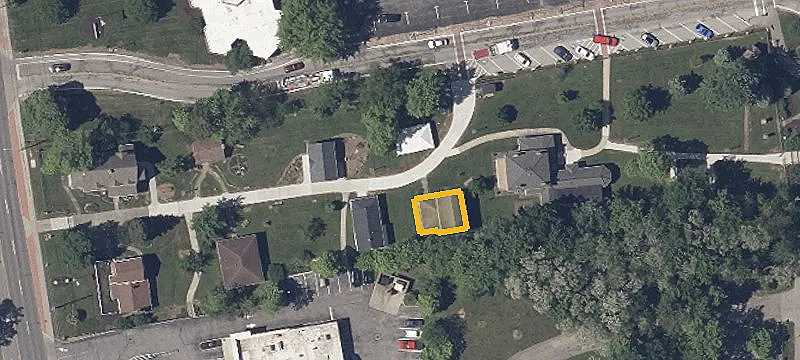 13305 Pearl Rd