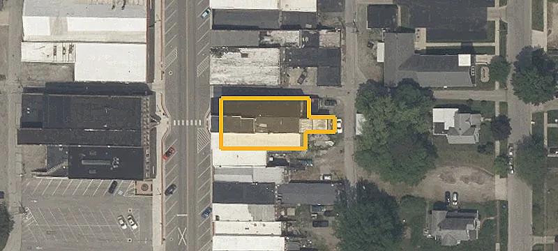122 Main St