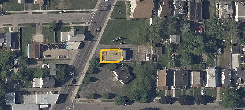 4521 Warner Rd