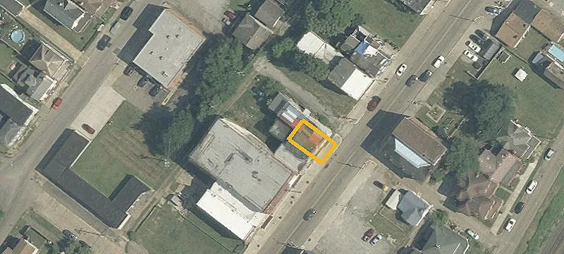 443 Main St