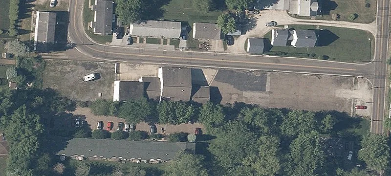 305 Genoa NW Ave