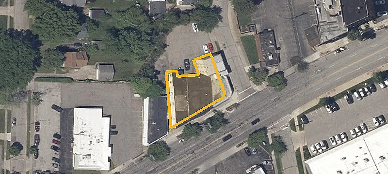 22220 Lorain Rd
