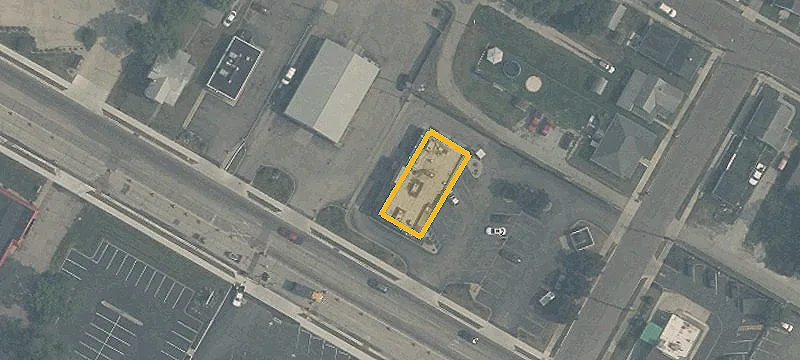 903 Main St