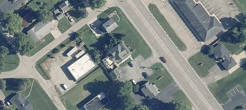 8627-8629 Main St