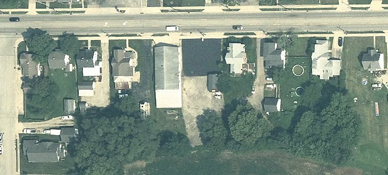 1666 Main St