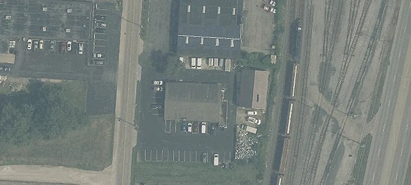 3024 Springboro W