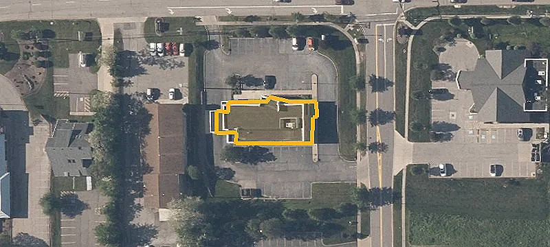 2566 Aurora Rd