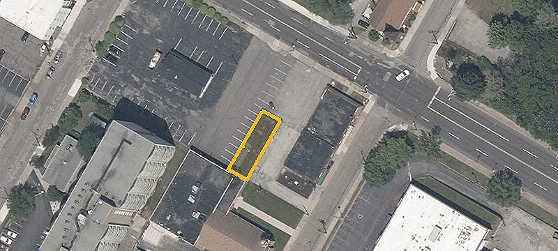 121 Rayen Ave