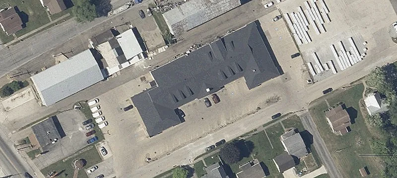 33 Maple St