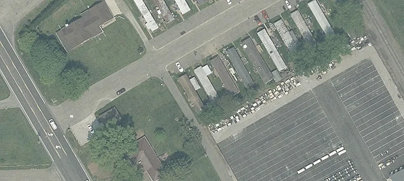 108 9th NE St