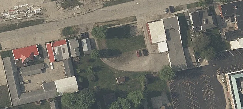 135 Commercial St