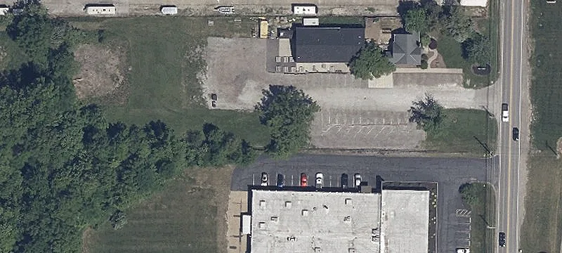 1022 Ctr Rd