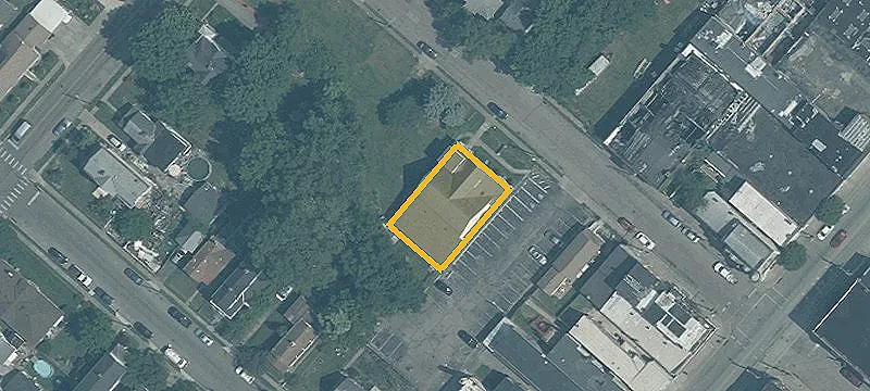 407 Walnut St