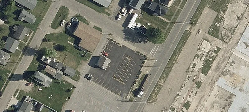 2231 Linden Ave