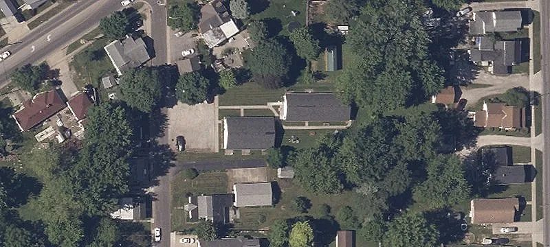 28 Lee Ave