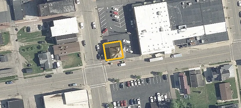 201 Main St