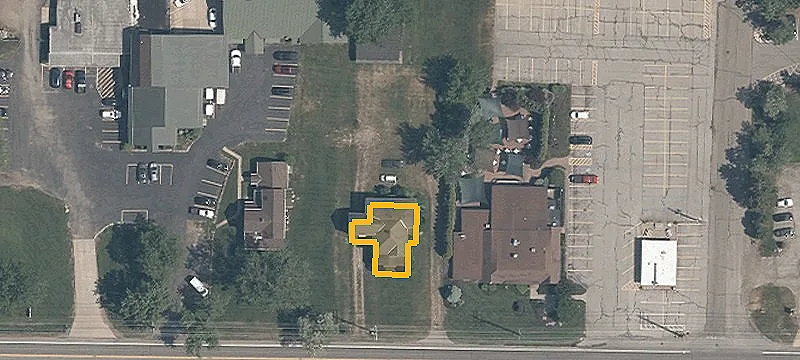 8180 Mayfield Rd