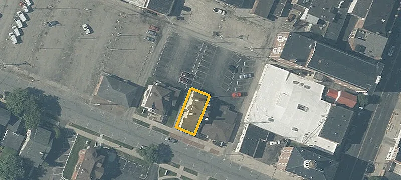 122 Franklin St