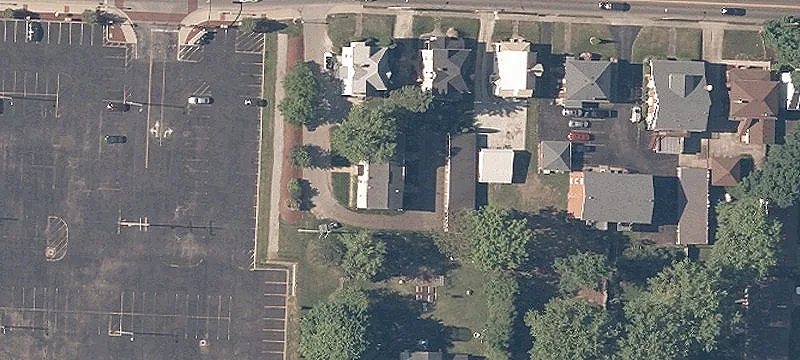 110 Foster SE Ave