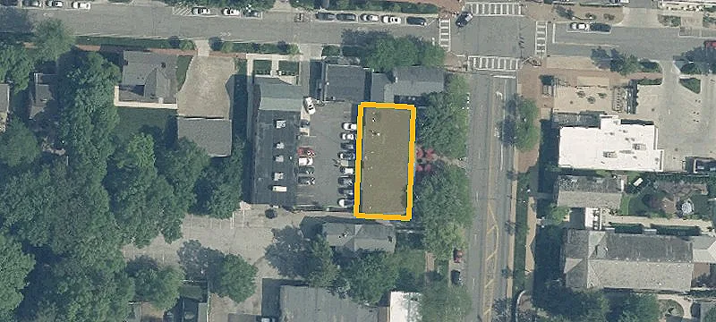 627 High St