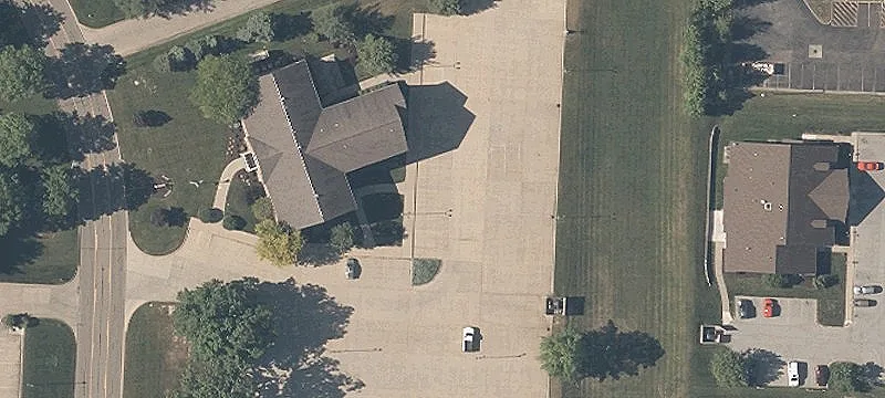 3777 Boettler Oaks Dr