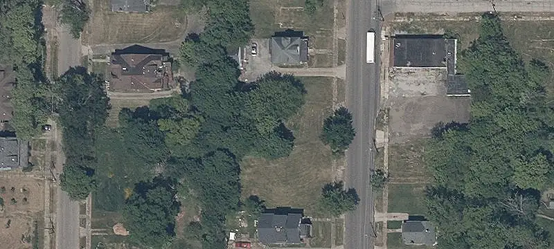 1444 Elm St