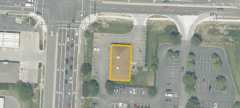 1390 Hamilton Rd