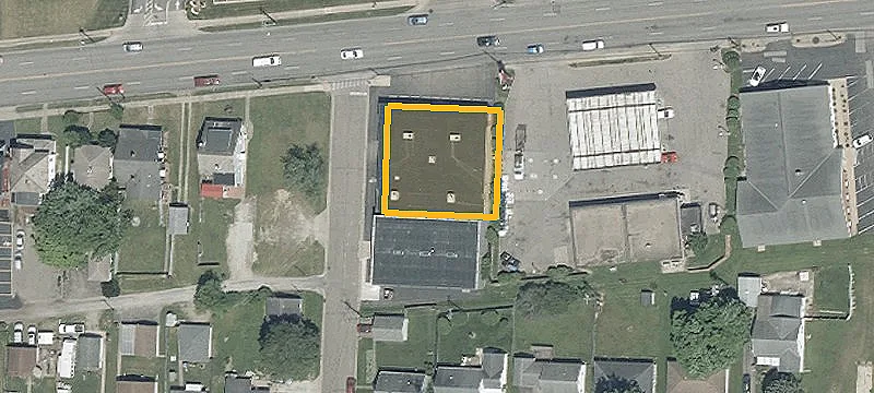 1450 Main St