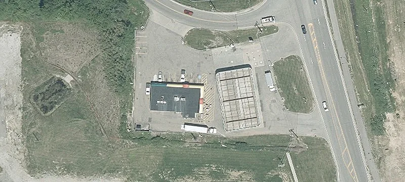 10202 Hazelton Etna SW Rd