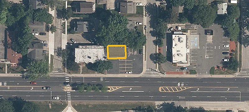 715 Main St