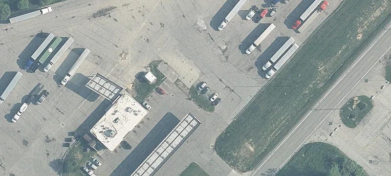 720 Us Hwy 42nd NE