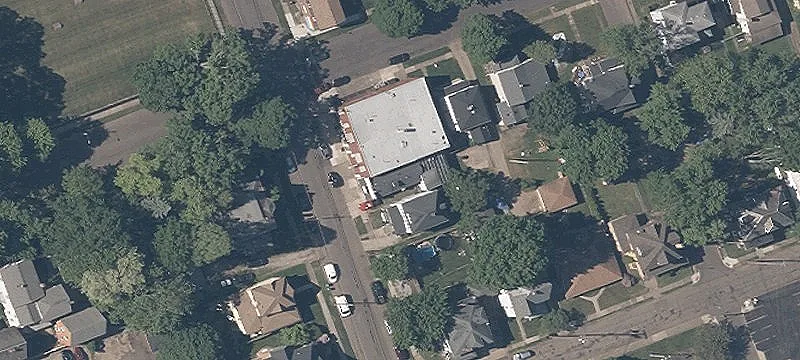 118 6th NE St