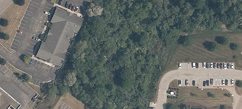 Staples Dr