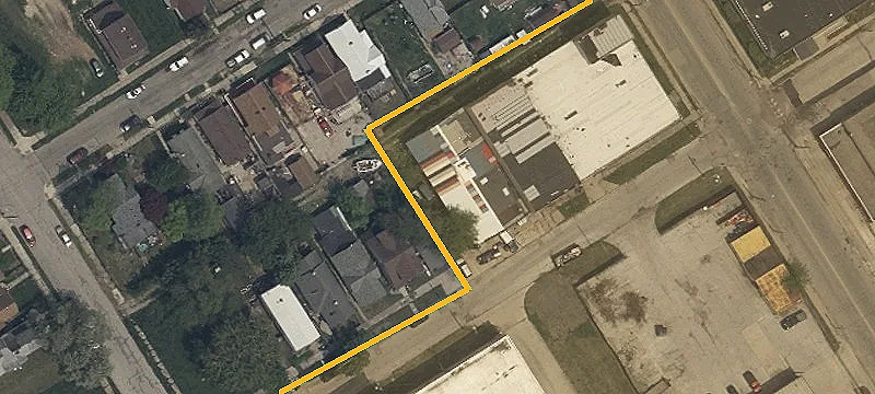 921 George St