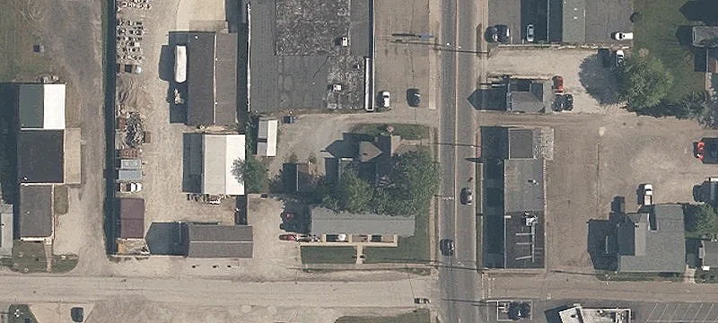 2229 Un Ave