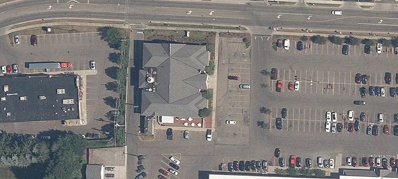 306 Main St