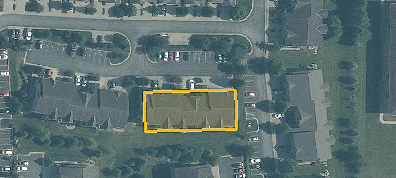 576 Heritage Sq18-g1