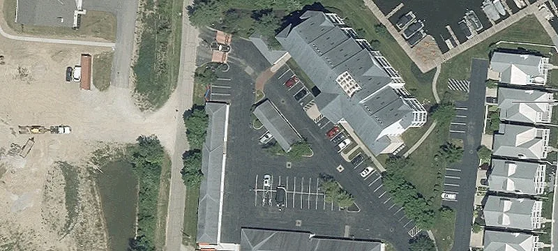 4401 Hunts Lndg Rd