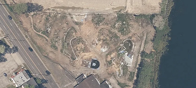 1060 Aurora Rd