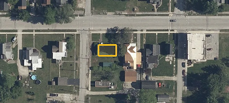 215 Main St