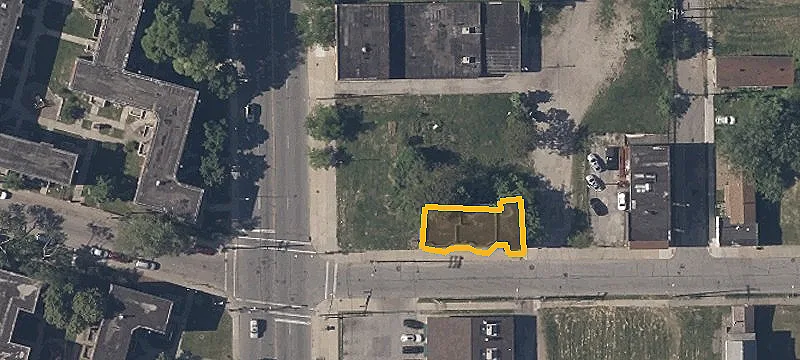 55th E Dr