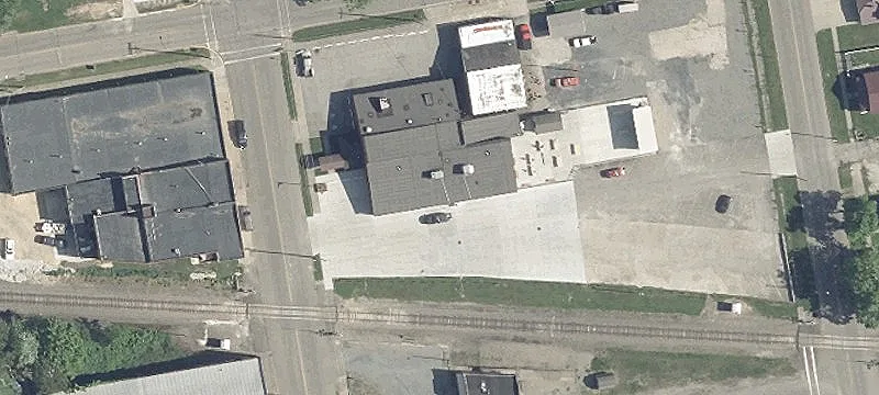 418 Main St