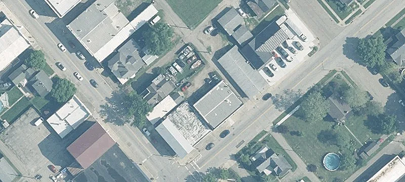 16 London St
