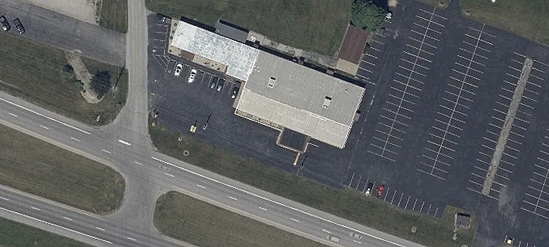 2001 Main St